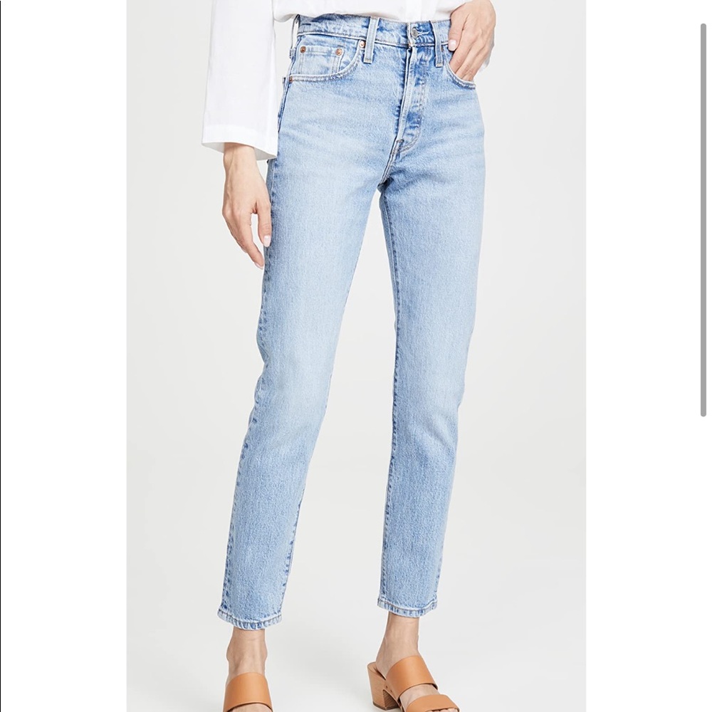 Levi's 501 Skinny jeans in light blue